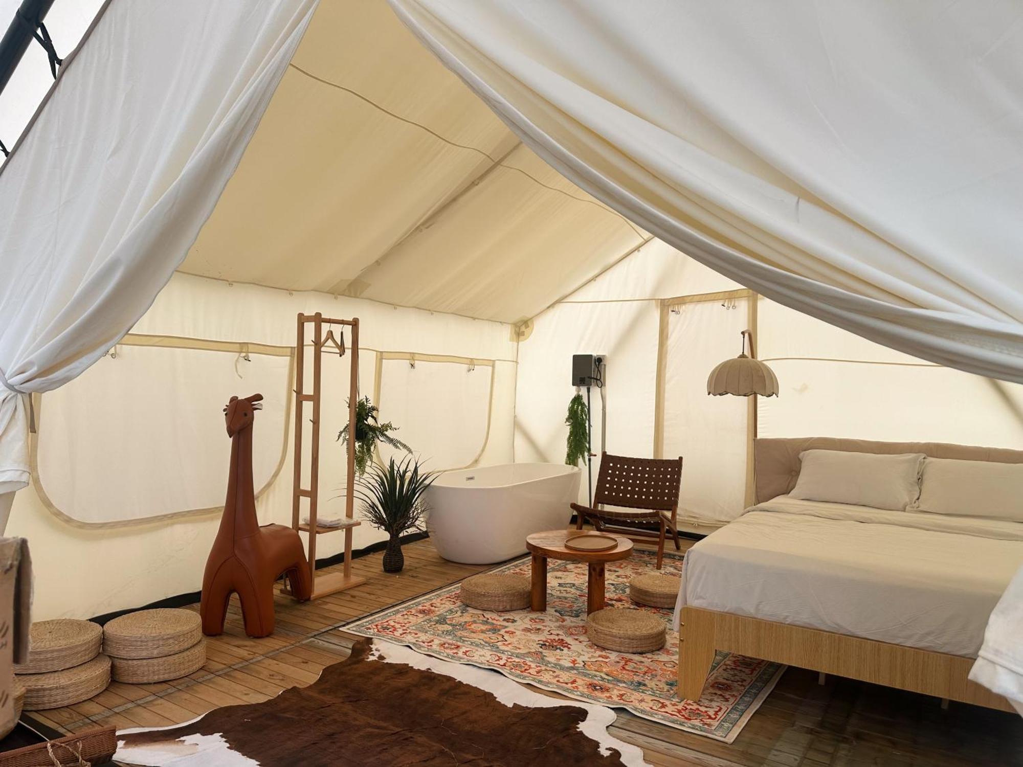 Very Hotel Hotel 3*